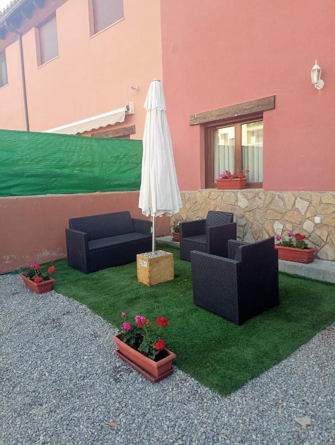 Casa Rural Claudia Albarracín Exterior foto