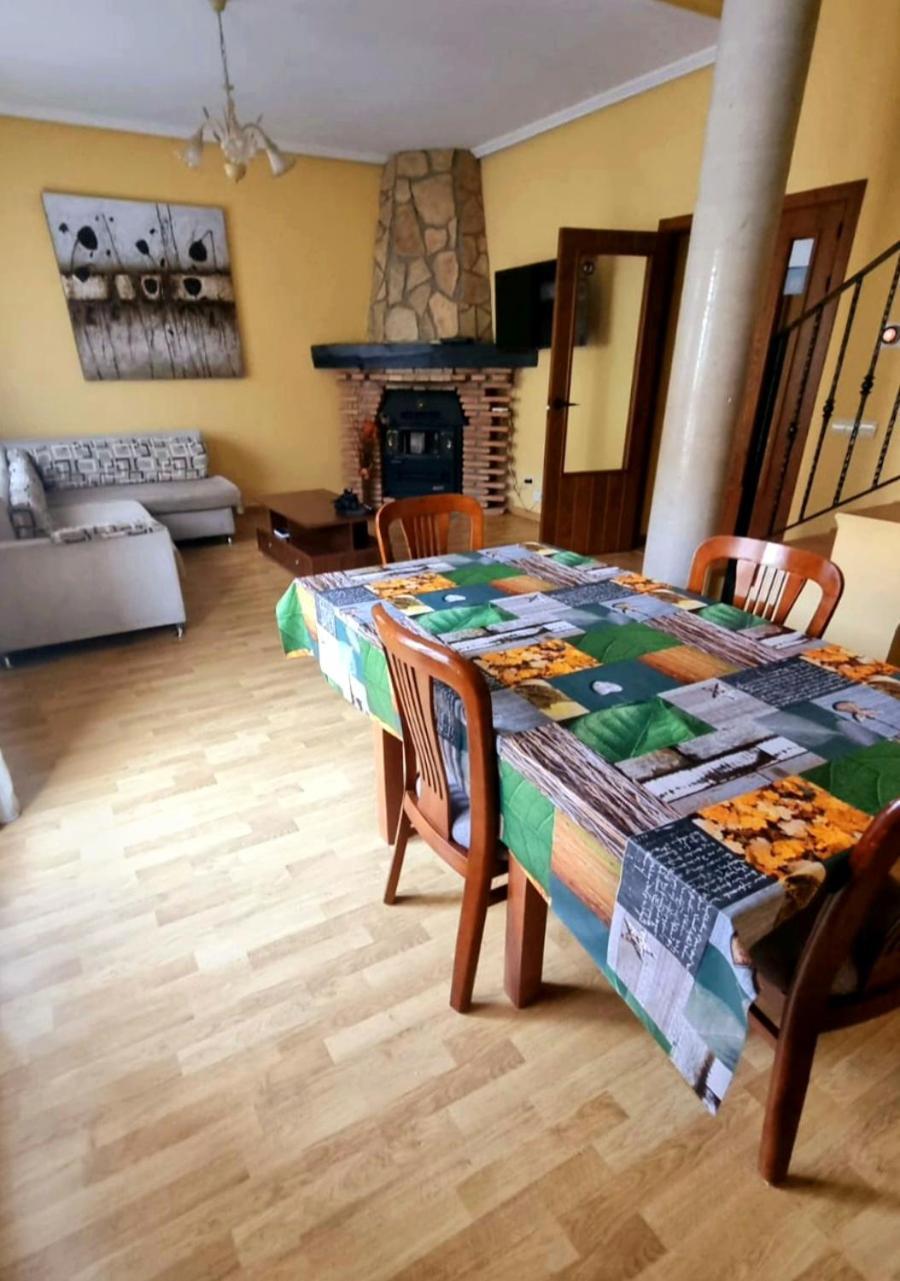 Casa Rural Claudia Albarracín Exterior foto